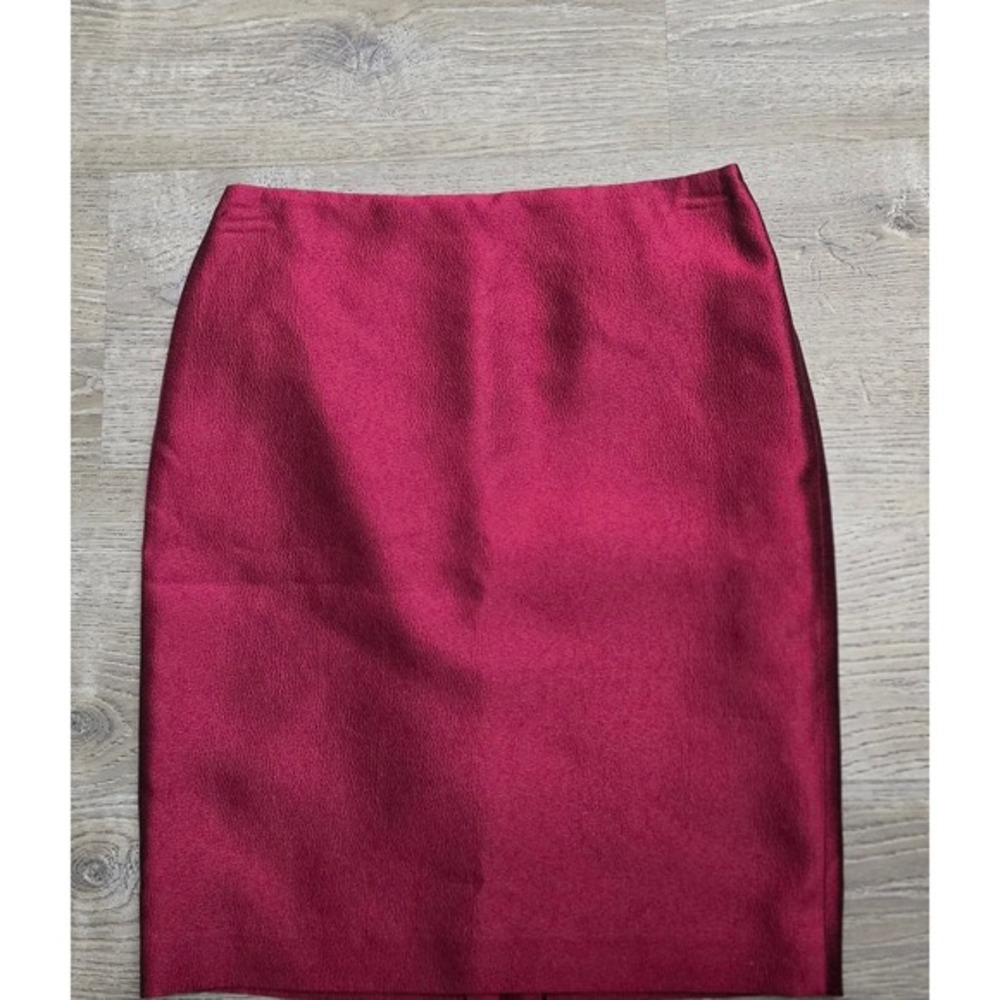 Dana Buchman 100% Silk Pencil Skirt Size 6‎